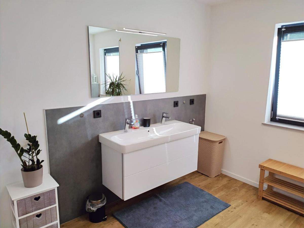 Fewo Wildflecken - Ferienwohnung Rhoen Neubau 2021 외부 사진